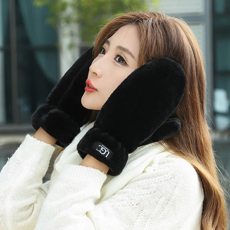 Puszyste rękawiczki