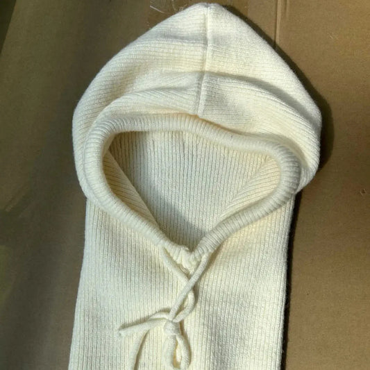 Balaclava z segmentem na szyje