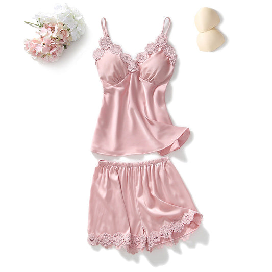 Satynowa piżama damska na ramiączkach z koronką